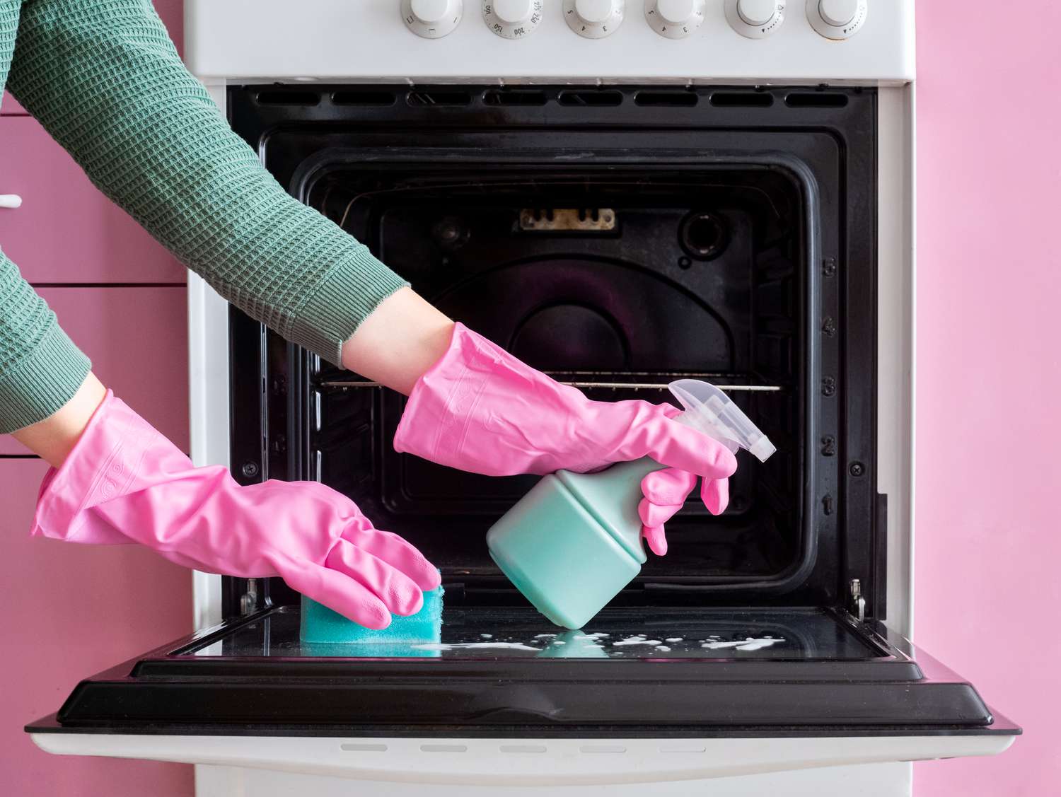 Oven Maintenance Tips for a Long-lasting Appliance